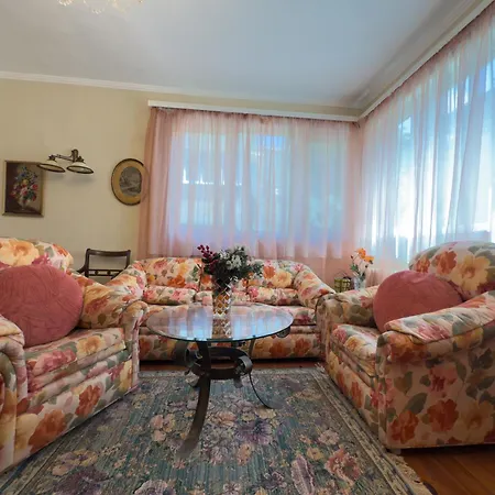 Aristocratic Apartamento *