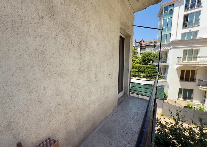 アパート Aristocratic *